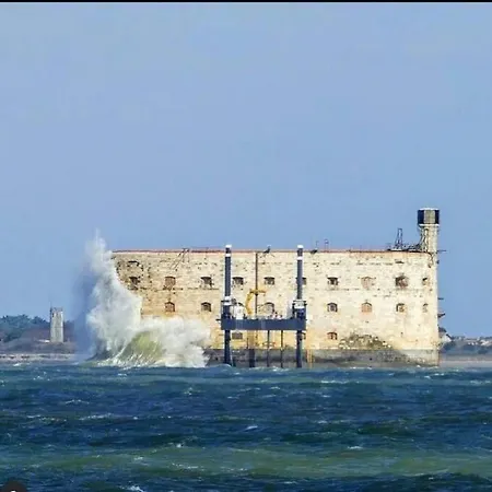 Hotel Charmante Maison Douillette De 65 M2 Pour 4 Pers. Saint-Pierre-d'Oleron